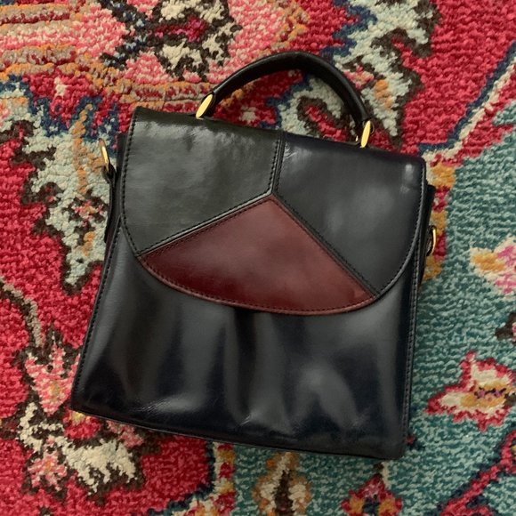 Vintage Handbags - VINTAGE 👜mod leather + brass purse w/ patchwork